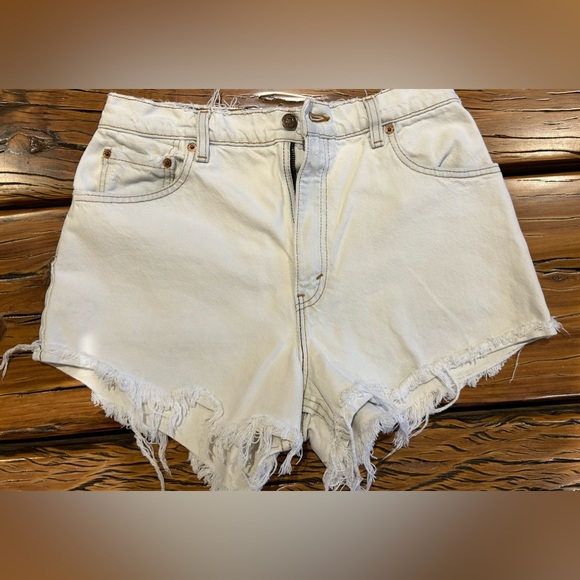 LEVI’S Jean Shorts - 12 Reg - Style 550 - Picture 1 of 5